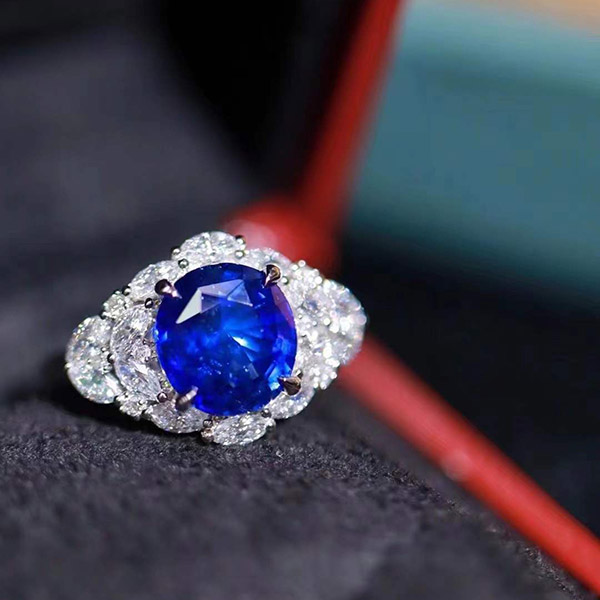 2克拉无烧皇家蓝蓝宝石圆形戒指，优雅气质款，简单大方