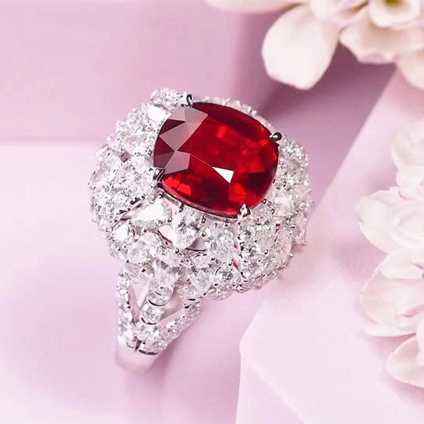 7克拉无烧鸽血红红宝石豪镶戒指，稀缺品质，高段位资产配置