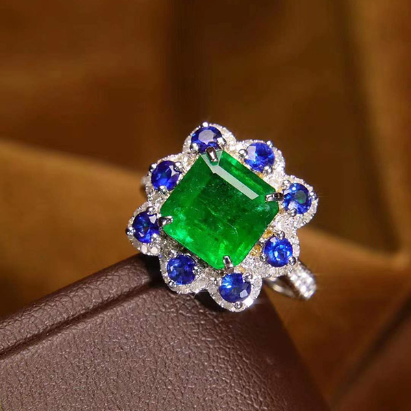 2克拉无烧祖母绿蓝宝石戒指，蓝绿相间，高级至上，撞色设计，很好看