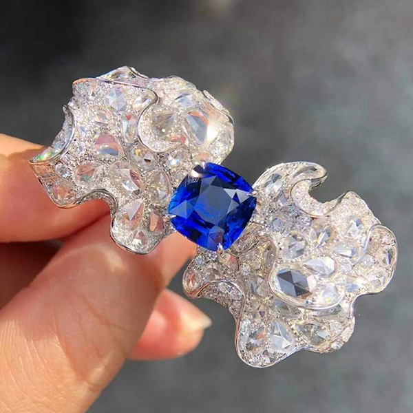 5克拉无烧皇家蓝蓝宝石戒指，精品推荐️‍，堪比高定艺术品