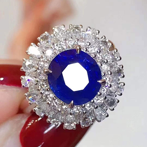 4克拉无烧皇家蓝蓝宝石吊坠戒指两用款，高级感强，品质颜值在线