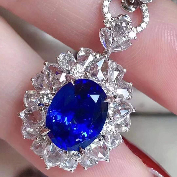 5克拉无烧皇家蓝蓝宝石吊坠戒指双用款，高级又大牌，品质颜值在线