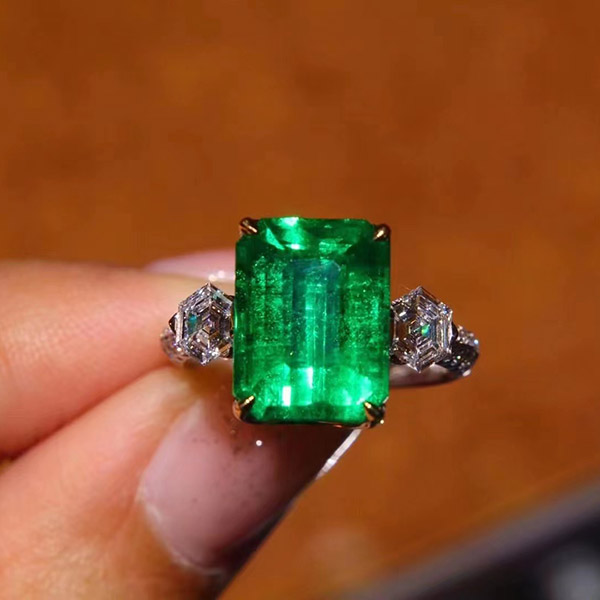 大牌奢华品质顶级六边形祖母绿戒指，收藏无可替代！